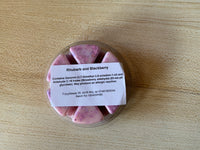 Rhubarb and Blackberry Wax Melt Segment Pot