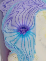 Twirly whirly bath bomb
